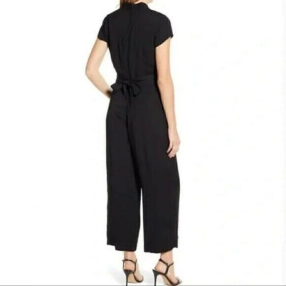 Chelsea.28 Jumpsuit Size Medium Black Cap Sleeve Belted Wide Leg Pants NWT - Picture 3 of 14